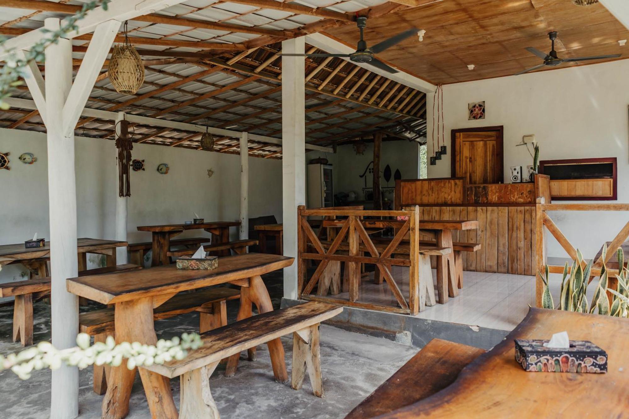 Temeling Jungle Inn Batumadeg ภายนอก รูปภาพ