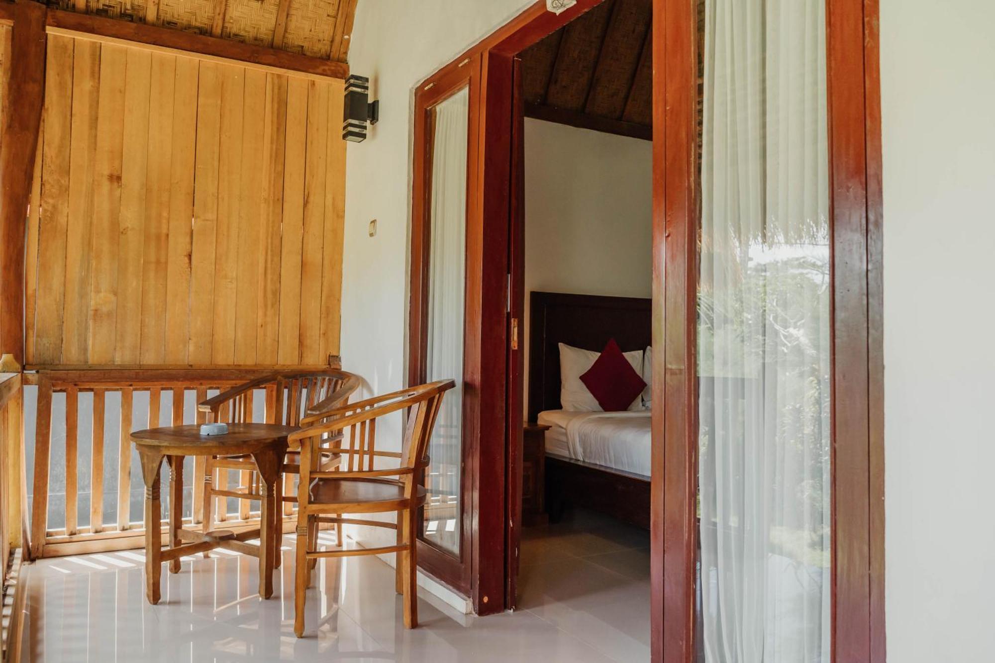 Temeling Jungle Inn Batumadeg ภายนอก รูปภาพ